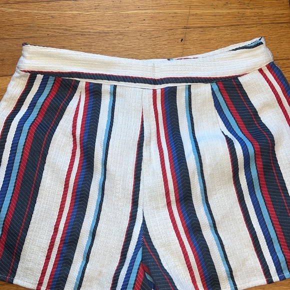 Lost + Wander Azul Stripe Lace High-Waist Shorts, size Small - Picture 10 of 12